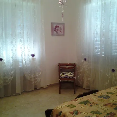 Zia Elvira Bed & Breakfast *